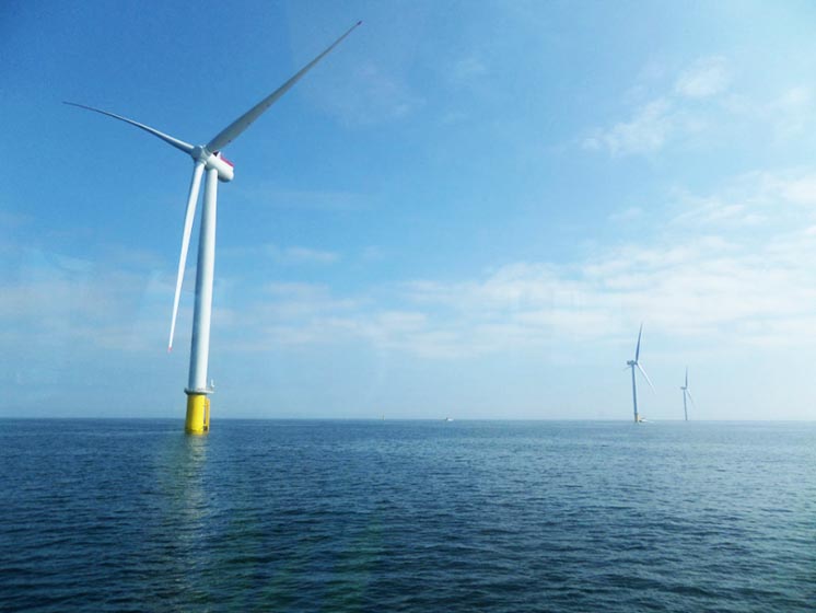 Найбільша у світі морська вітряна електростанція Hornsea One