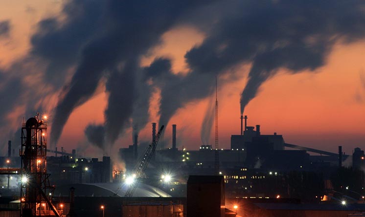 Дослідження: наявних заводів та машин досить для потепління на 2°C