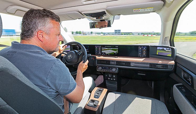 Міський електрокар Honda E - фото, відео, характеристики Міський електрокар Honda E - фото, відео, характеристики