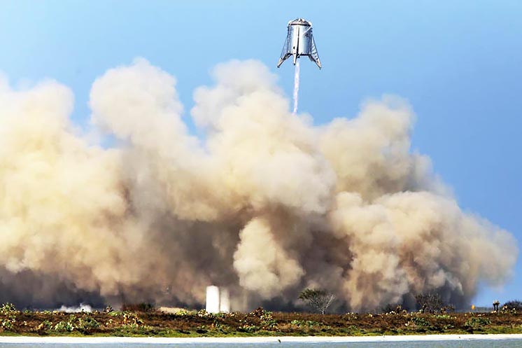На 150 метрів ближче до Марса: SpaceX успішно випробувала прототип марсіанського корабля На 150 метрів ближче до Марса: SpaceX успішно випробувала прототип марсіанського корабля