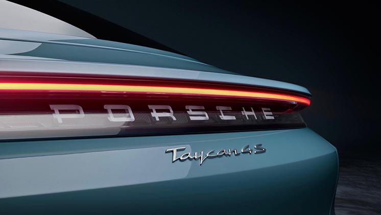 Porsche представила бюджетний Taycan 4S - конкурента Tesla Model S Porsche представила бюджетний Taycan 4S - конкурента Tesla Model S