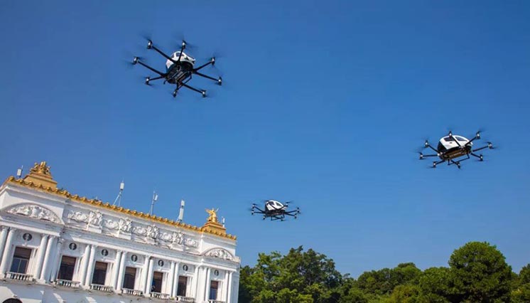 Китайська компанія EHang запустить перший у світі комерційний сервіс аеротаксі