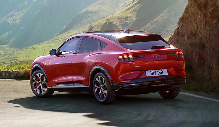 Ford представив електричний кросовер Mustang Mach-E Ford представив електричний кросовер Mustang Mach-E