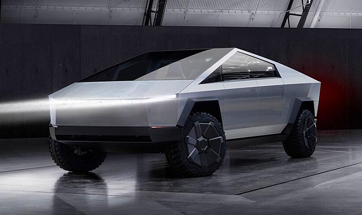 Ілон Маск представив електричний пікап Tesla Cybertruck