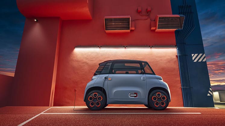 Citroën Ami - крихітний міський електрокар, яким можна керувати без водійських прав Citroën Ami - крихітний міський електрокар, яким можна керувати без водійських прав
