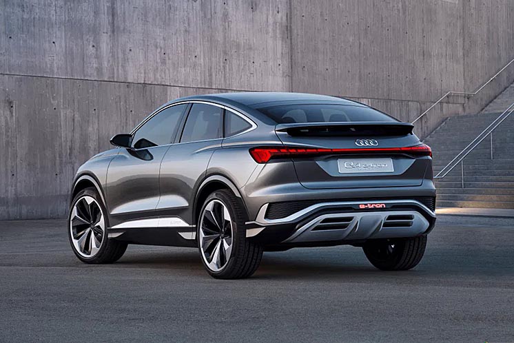 Audi представила концепт електричного кросовера Q4 Sportsback e-tron Audi представила концепт електричного кросовера Q4 Sportsback e-tron